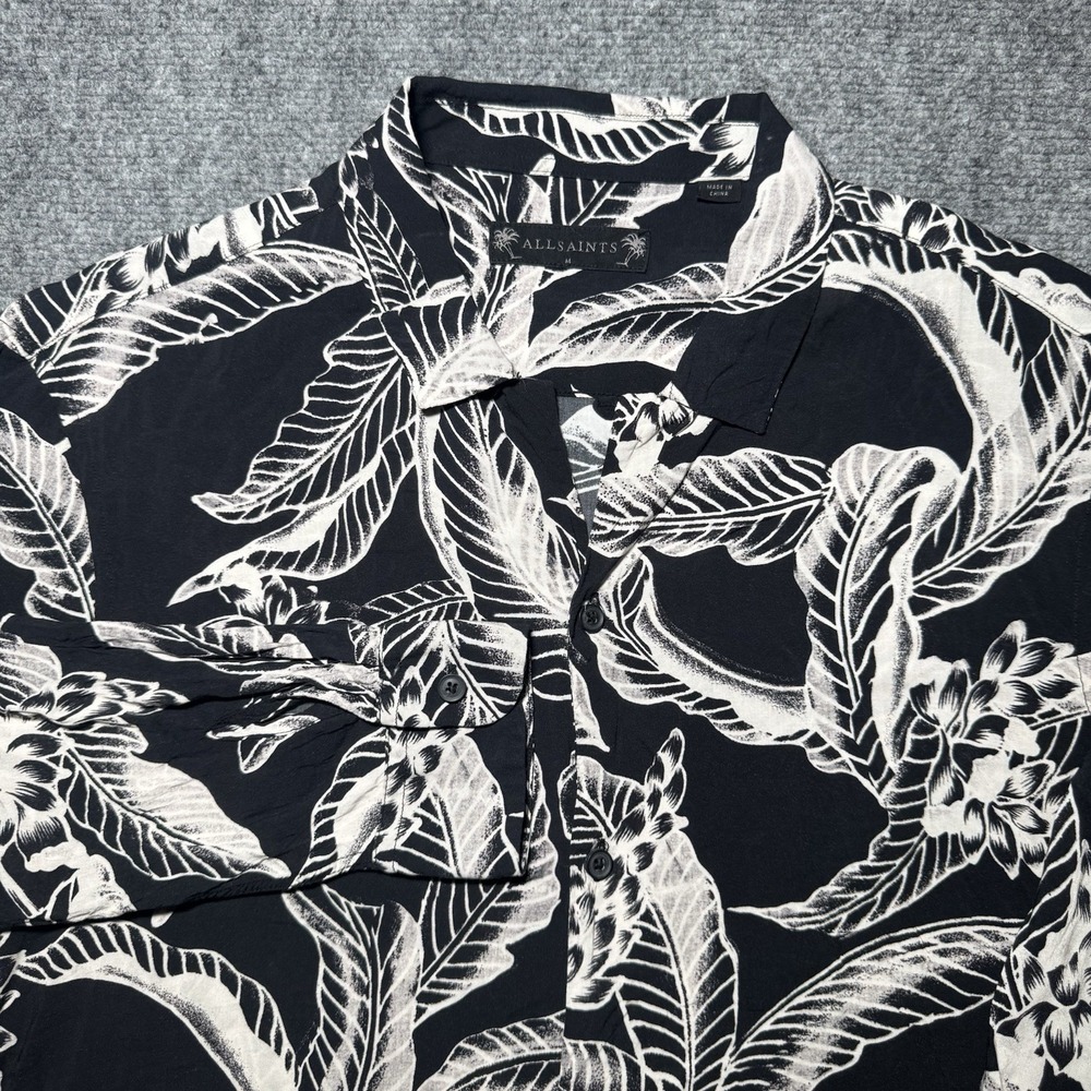 All Saints Kahuna Hawaiian Long Sleeve Medium Black Beach Floral Loop Collar